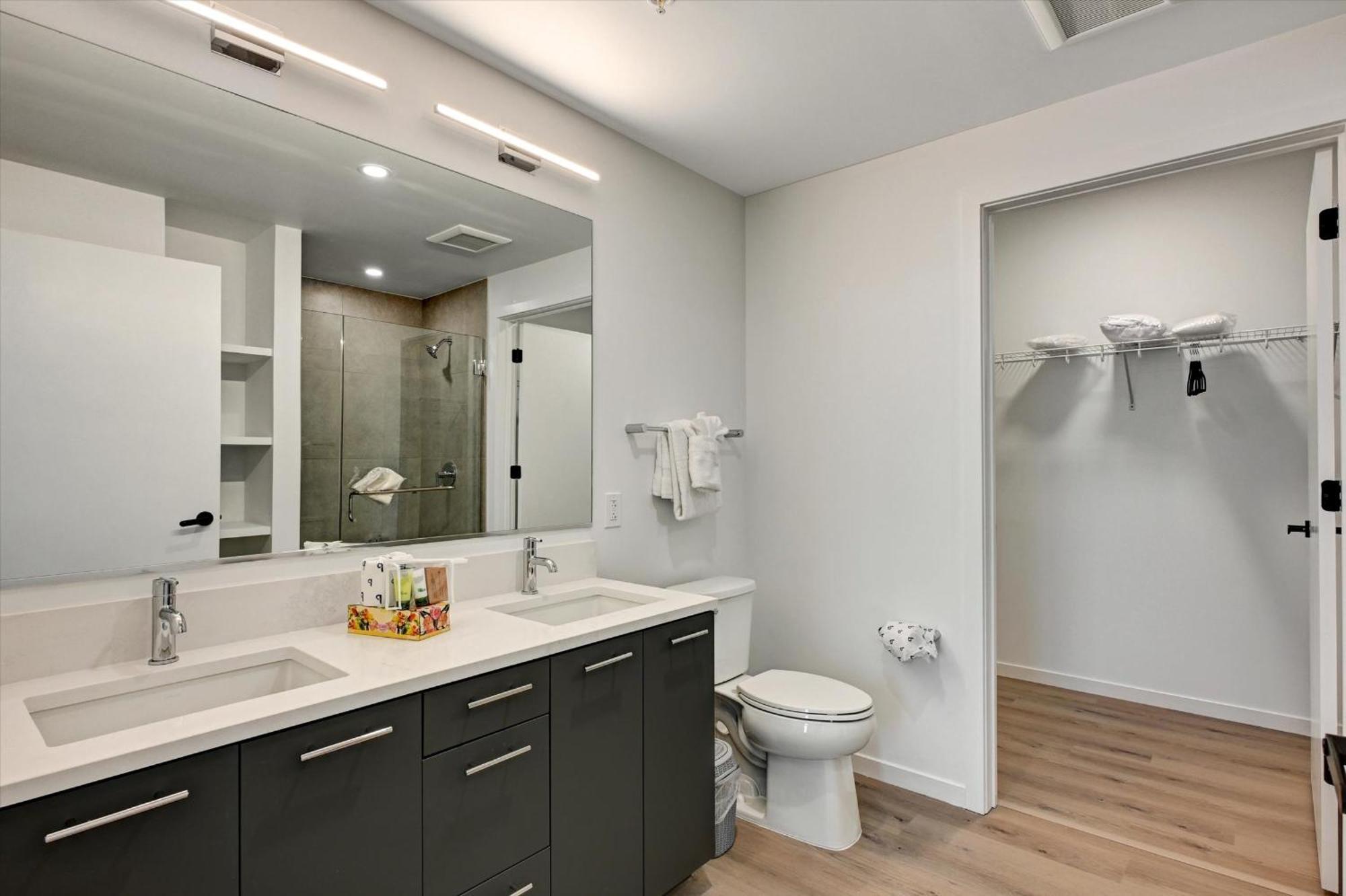 Global Luxury Suites At Town Center Reston Exteriör bild
